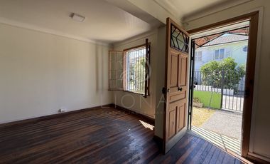 SE ARRIENDA AMPLIA CASA 4D/2B A PASOS DE AV. GRECIA Y SALVADOR