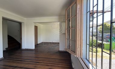 SE ARRIENDA AMPLIA CASA 4D/2B A PASOS DE AV. GRECIA Y SALVADOR