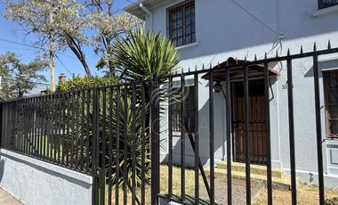 SE ARRIENDA AMPLIA CASA 4D/2B A PASOS DE AV. GRECIA Y SALVADOR