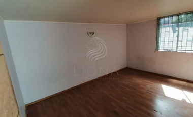 SE ARRIENDA AMPLIA CASA 4D/2B A PASOS DE AV. GRECIA Y SALVADOR