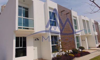 Casa En Venta En Residencial Yecapixtla, Morelos. Recuperación Bancaria. Jx71