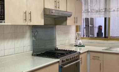 CASA EN VENTA DENTRO DE FRACCIONAMIENTO EN VIVEROS DE LA LOMA, TLALNEPANTLA