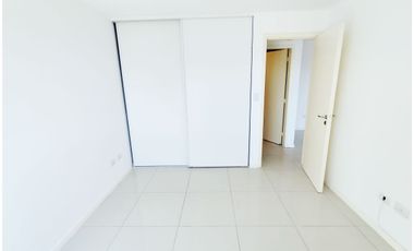 ALQUILA: Dpto 1 Dormitorio con Balcón y Aire Acondicionado/ Complejo CENTER / Nueva Córdoba