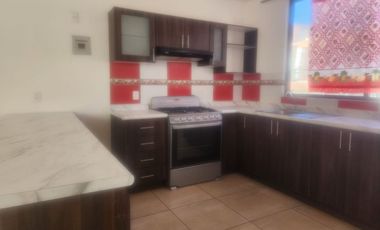 EN VENTA DOS DEPARTAMENTOS COMPLETOS EN UNA SOLA PROPIEDAD MILENIO III 3 NIVELES  2 RECÁMARAS EN CADA UNO, PLANTA BAJA y PLANTA ALTA, EN PRIVADA CON ALBERCA