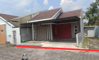 Rumah disewakan di Colomadu, Karanganyar