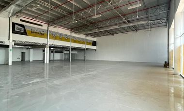 Locales de Alquiler en la Av. León Febres Cordero