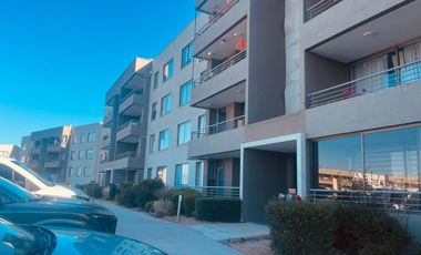 ARRIENDO HERMOSO DEPTO. CONDOMINIO PARQUE LOS PINARES QULPUÉ