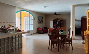 Quinta en venta con casa campestre, alberca, jardín y huerto en Tonalá, Jalisco