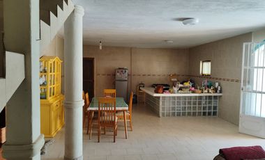 Quinta en venta con casa campestre, alberca, jardín y huerto en Tonalá, Jalisco