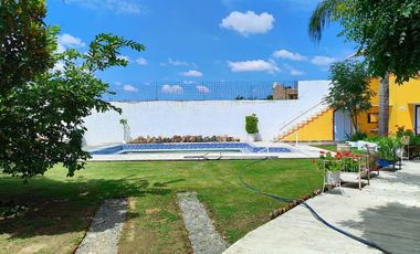 Quinta en venta con casa campestre, alberca, jardín y huerto en Tonalá, Jalisco