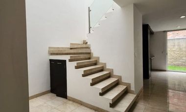 RENTA DE CASA AMUEBLADA EN MAYORAZGO SALIDA LEON SILAO