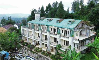 Kota Bunga Cipanas Puncak Bangunan Ex Hotel View Pegunungan