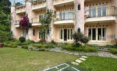 Kota Bunga Cipanas Puncak Bangunan Ex Hotel View Pegunungan