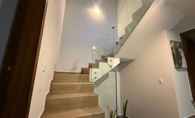 Casa moderna con roof garden en Ciudad Granja | Exclusividad y confort en cada detalle