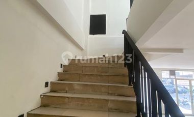 DISEWAKAN Ruko 2 unit gandeng sudah di jebol  Ruko Food City Green Lake City