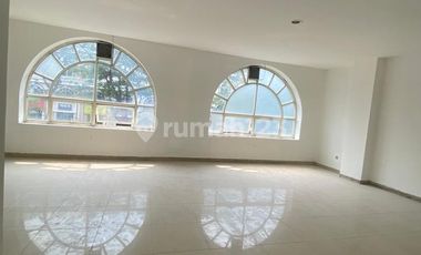 DISEWAKAN Ruko 2 unit gandeng sudah di jebol  Ruko Food City Green Lake City