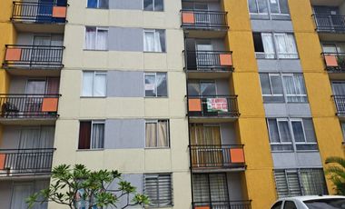 SE ARRIENDA APARTAMENTO PISO TERCERO EN UNIDAD CAÑA DULCE