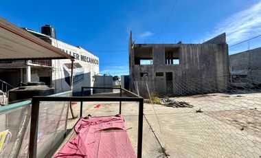 Terreno con construcción  en Acatlán, Hidalgo. 686.82 m2