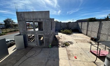 Terreno con construcción  en Acatlán, Hidalgo. 686.82 m2