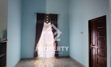 Type 105 di daerah dekat kampus Uin