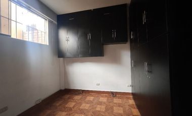 OCASIÓN DPTO DE 130 M², 2DO PISO VISTA CALLE