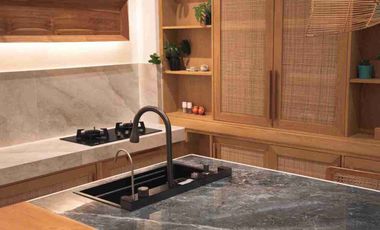 dijual villa beach front ocean view & sunset di tanjung nusa dua Badung Bali