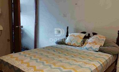 PROPIEDAD RENTERA EN VENTA, ➡️ 3 LOCALES + 1 DEPARTAMENTO, con GARAGE.