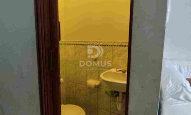 PROPIEDAD RENTERA EN VENTA, ➡️ 3 LOCALES + 1 DEPARTAMENTO, con GARAGE.