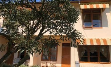 Rumah Villa di Nagrak Subang Fasilitas lengkap, ideal untuk keluarga besar