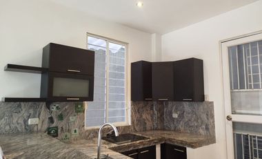 Departamento de alquiler en Kennedy Norte, Planta Baja, 2 dormitorios.