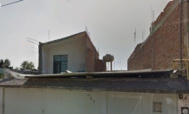 CASA EN VENTA OPORTUNIDAD DE INVERSION Y RECUPERACION INMUEBLE PARA REMODELAR EN CELAYA GTO.