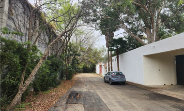 IMPACTANTE CASA EN EL URO