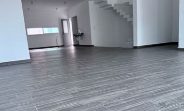 Casa en La Encomienda