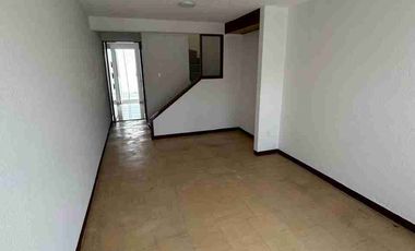 SE VENDE CASA EN LOS HÉROES