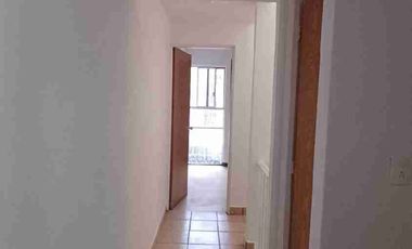 SE VENDE CASA EN LOS HÉROES