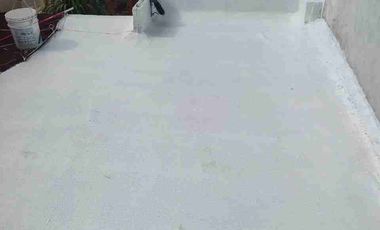 SE VENDE CASA EN LOS HÉROES