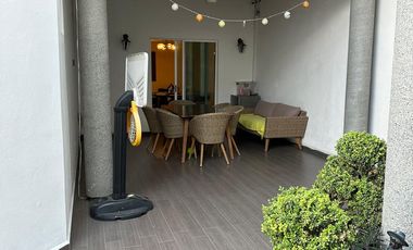 MAGNIFICA CASA EN CERRADAS DE VALLE ALTO