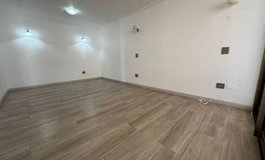 SE ARRIENDA DEPTO EN EDIFICIO BELLATERRA.