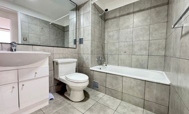 SE ARRIENDA DEPTO EN EDIFICIO BELLATERRA.