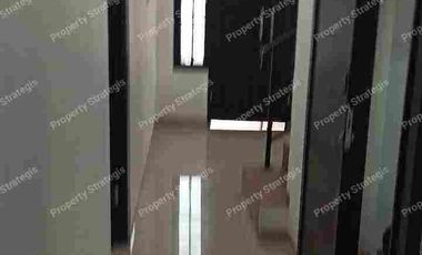 rumah strategis pasar rebo jakarta timur dekat tol pasar stasiun jakarta selatan