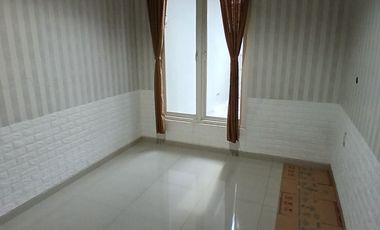SEWA Rumah Siap Pakai di Nirwana Eksekutif Surabaya
