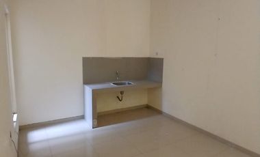 SEWA Rumah Siap Pakai di Nirwana Eksekutif Surabaya