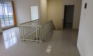 SEWA Rumah Siap Pakai di Nirwana Eksekutif Surabaya