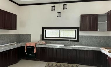 🏡 𝐅𝐎𝐑 𝐒𝐀𝐋𝐄: 𝐇𝐎𝐔𝐒𝐄 & 𝐋𝐎𝐓 𝐒𝐢𝐜𝐚𝐲𝐚𝐛 𝐍𝐚𝐭𝐢𝐨𝐧𝐚𝐥 𝐇𝐢𝐠𝐡𝐰𝐚𝐲, 𝐃𝐢𝐩𝐨𝐥𝐨𝐠 𝐂𝐢𝐭𝐲