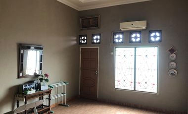 DIJUAL RUMAH HALAMAN LUAS TENGAH KOTA DEKAT JALAN JENDRAL SUDIRMAN PALEMBANG