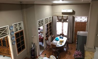 DIJUAL RUMAH HALAMAN LUAS TENGAH KOTA DEKAT JALAN JENDRAL SUDIRMAN PALEMBANG