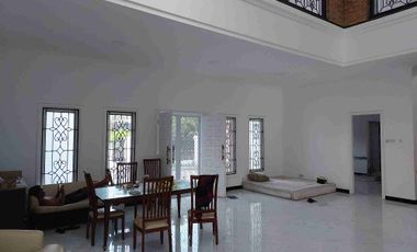 Jual/Sewa Rumah Mewah Siap Huni Mulyosari Prima Dekat Pakuwon City,Its,Galaxy Mall,Unair