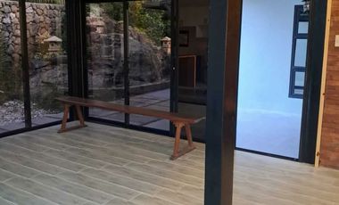 Elegant Japanese Inspired House with Loft and Garden in Pinewoods Estate, Baguio City