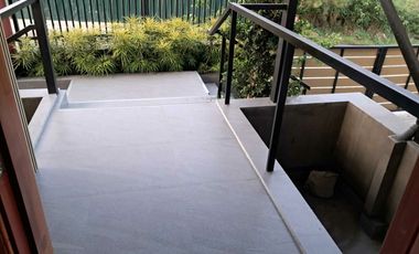 Elegant Japanese Inspired House with Loft and Garden in Pinewoods Estate, Baguio City