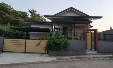 Elegant Japanese Inspired House with Loft and Garden in Pinewoods Estate, Baguio City